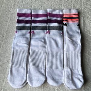 (4) Adidas Cushioned Crew Socks